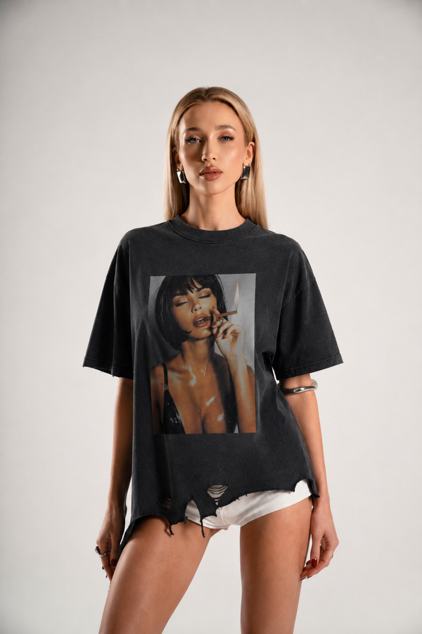 MUSE 001 — Olivia Oversized Vintage Tee